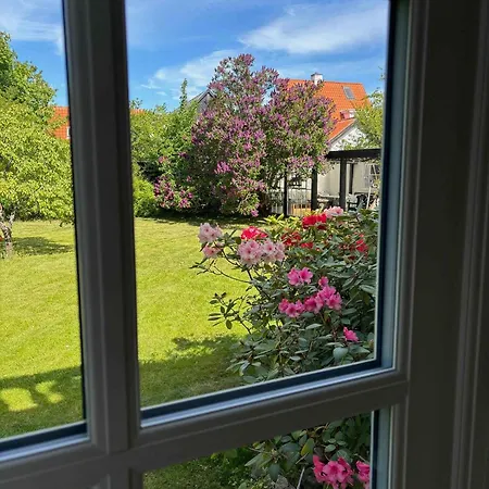 Family-friendly In Quiet Neighbourhood Feriehus *