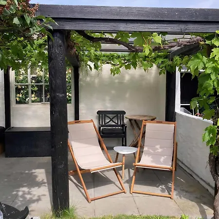 Family-friendly In Quiet Neighbourhood Feriehus Skagen